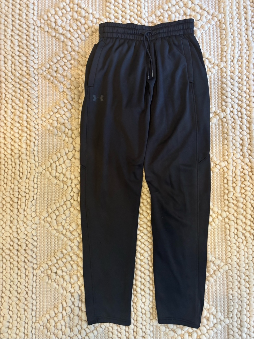 Under Armour black Coldgear athletic sweatpants loose fit men size S